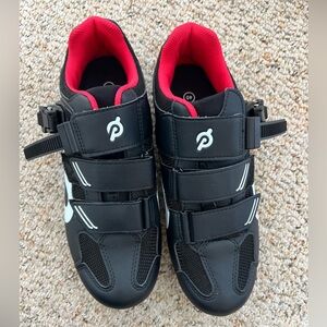 Peloton size 40 shoes. Barely used.
